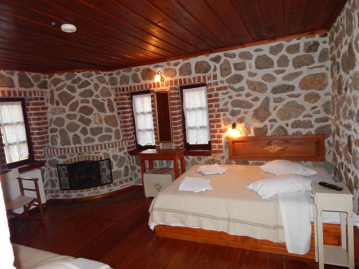 Ξενώνας Αριάδνη - Guesthouse Ariadni Lemos Exterior photo