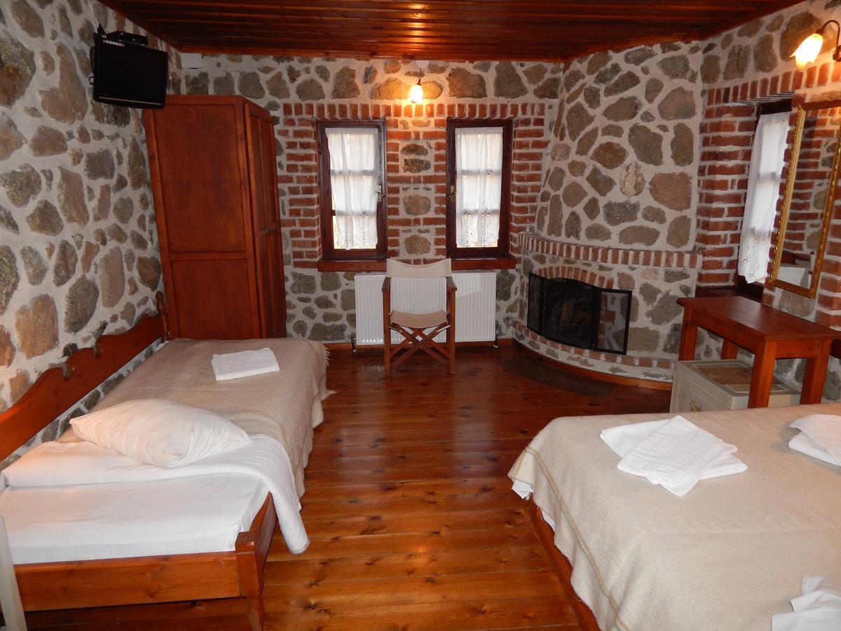 Ξενώνας Αριάδνη - Guesthouse Ariadni Lemos Exterior photo