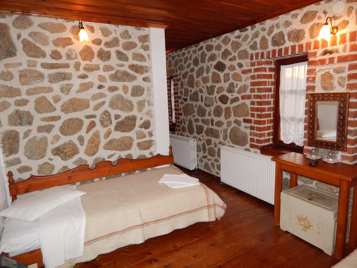 Ξενώνας Αριάδνη - Guesthouse Ariadni Lemos Exterior photo